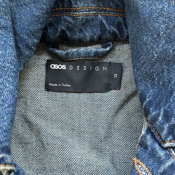 NWT Asos Regular Denim Trucker Jean Jacket Mid Medium Wash Side Pockets X-Small - Picture 12 of 16